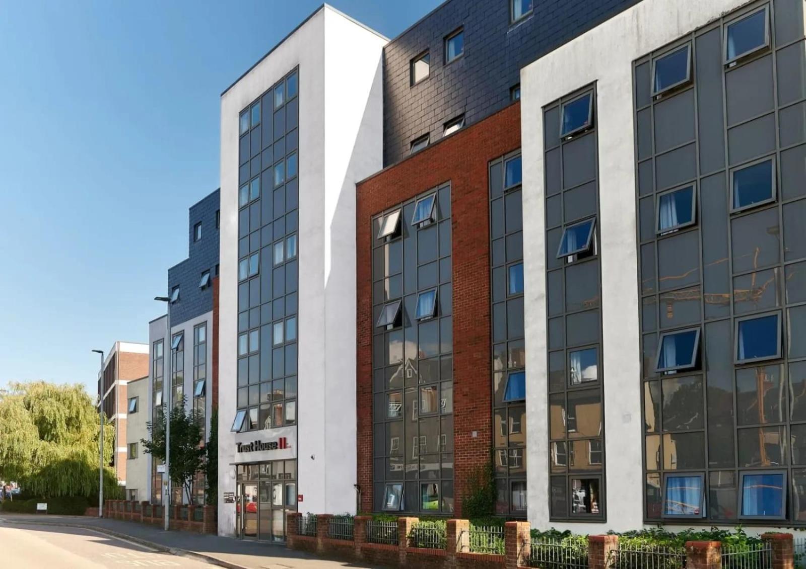 Cosy Ensuite Bedrooms At Trust House Near Exeter City Centre 외부 사진